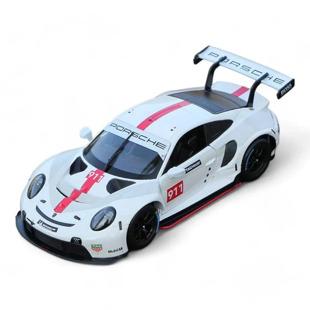 Porsche 911 RSR | Escala 1:24