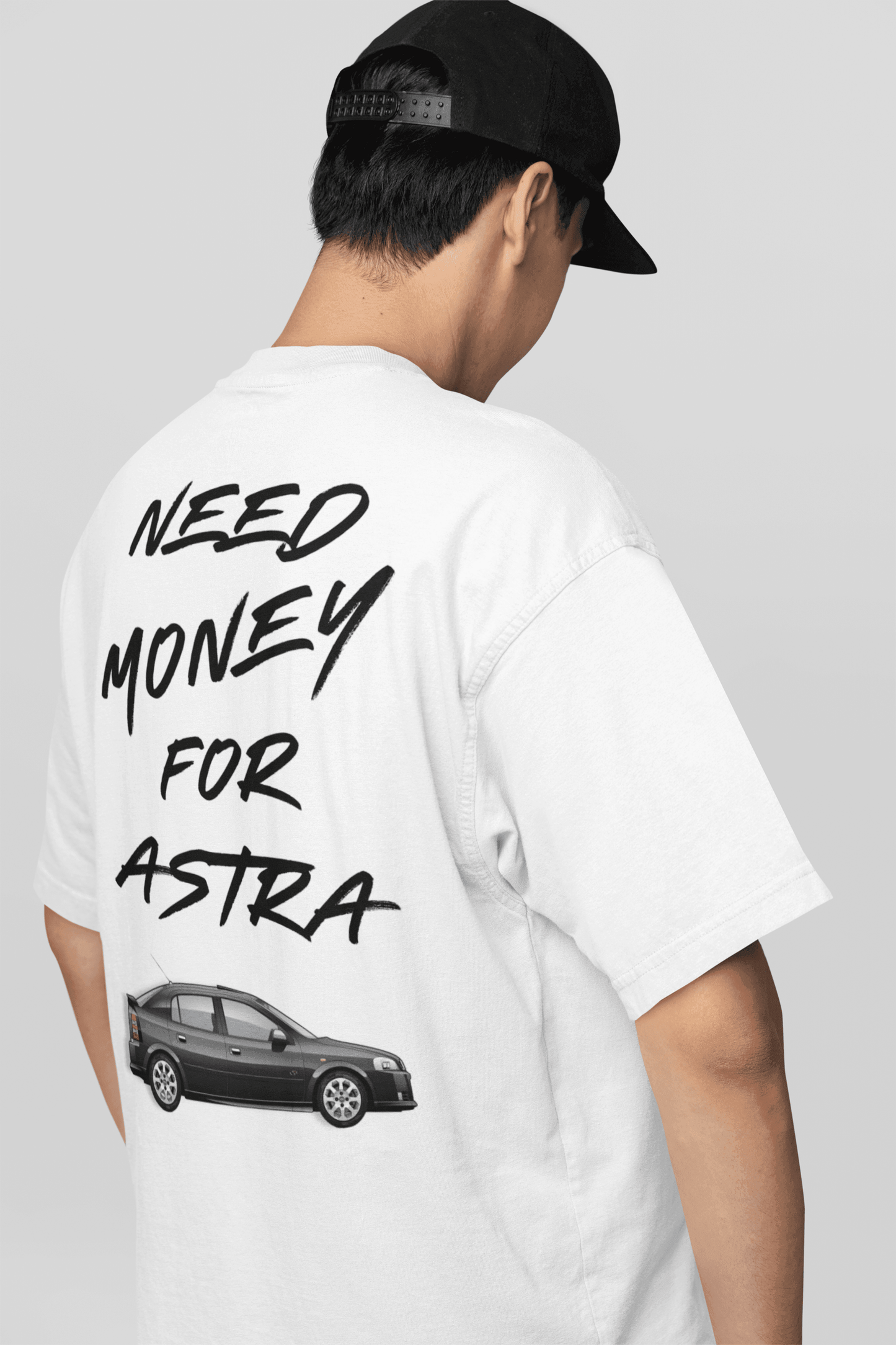 Camiseta Need Money For Astra